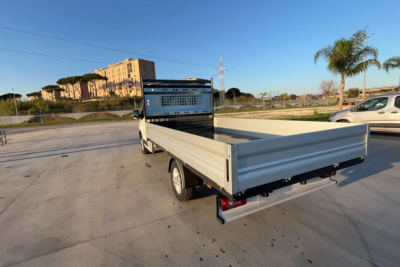 Maxus Deliver 9 Allestiti