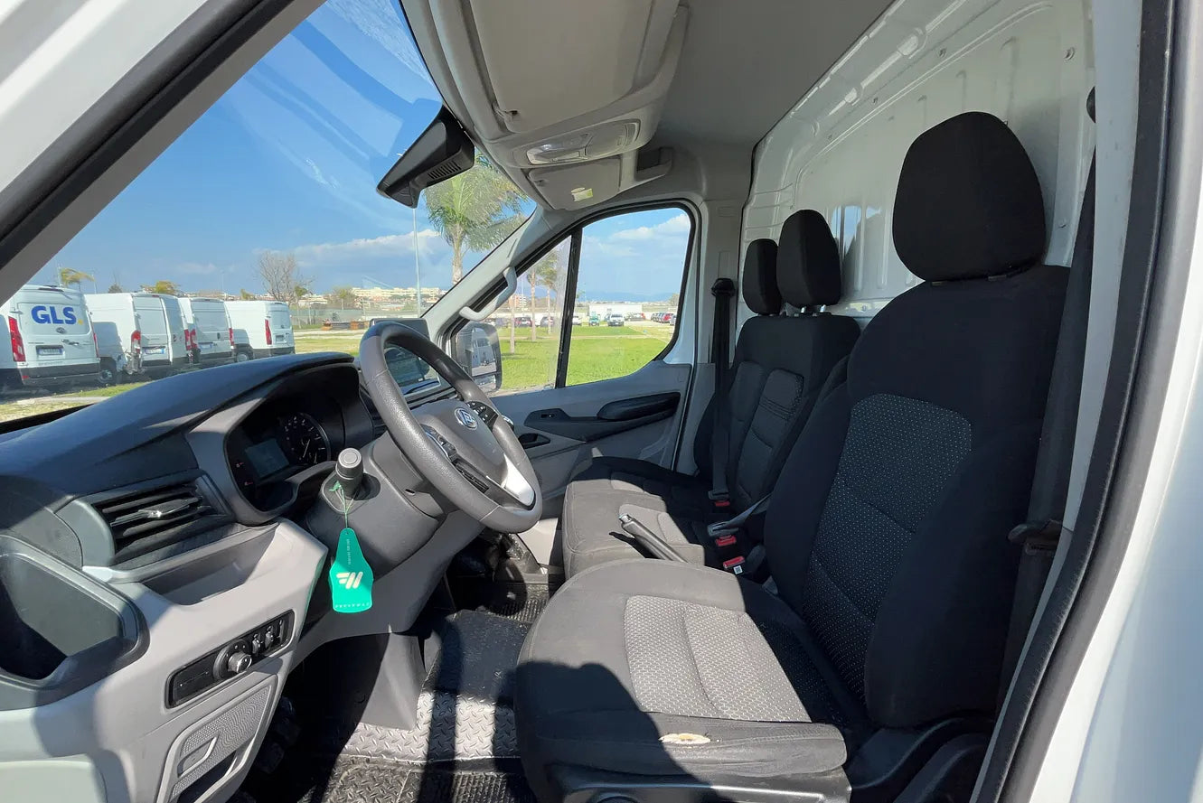 Maxus Deliver 9