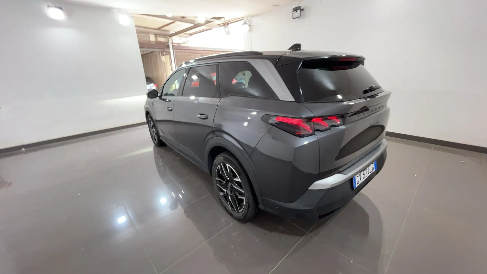Peugeot 5008