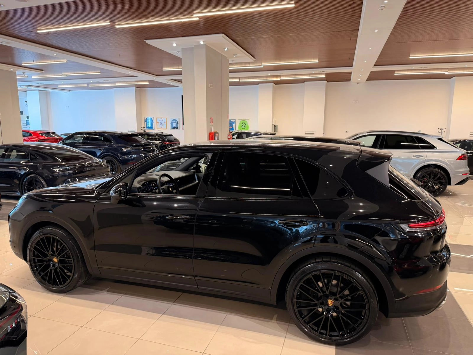 Porsche Cayenne III 2023