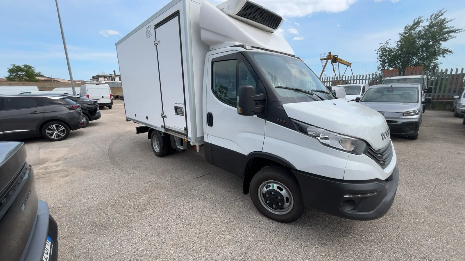 Iveco DAILY Cabinato