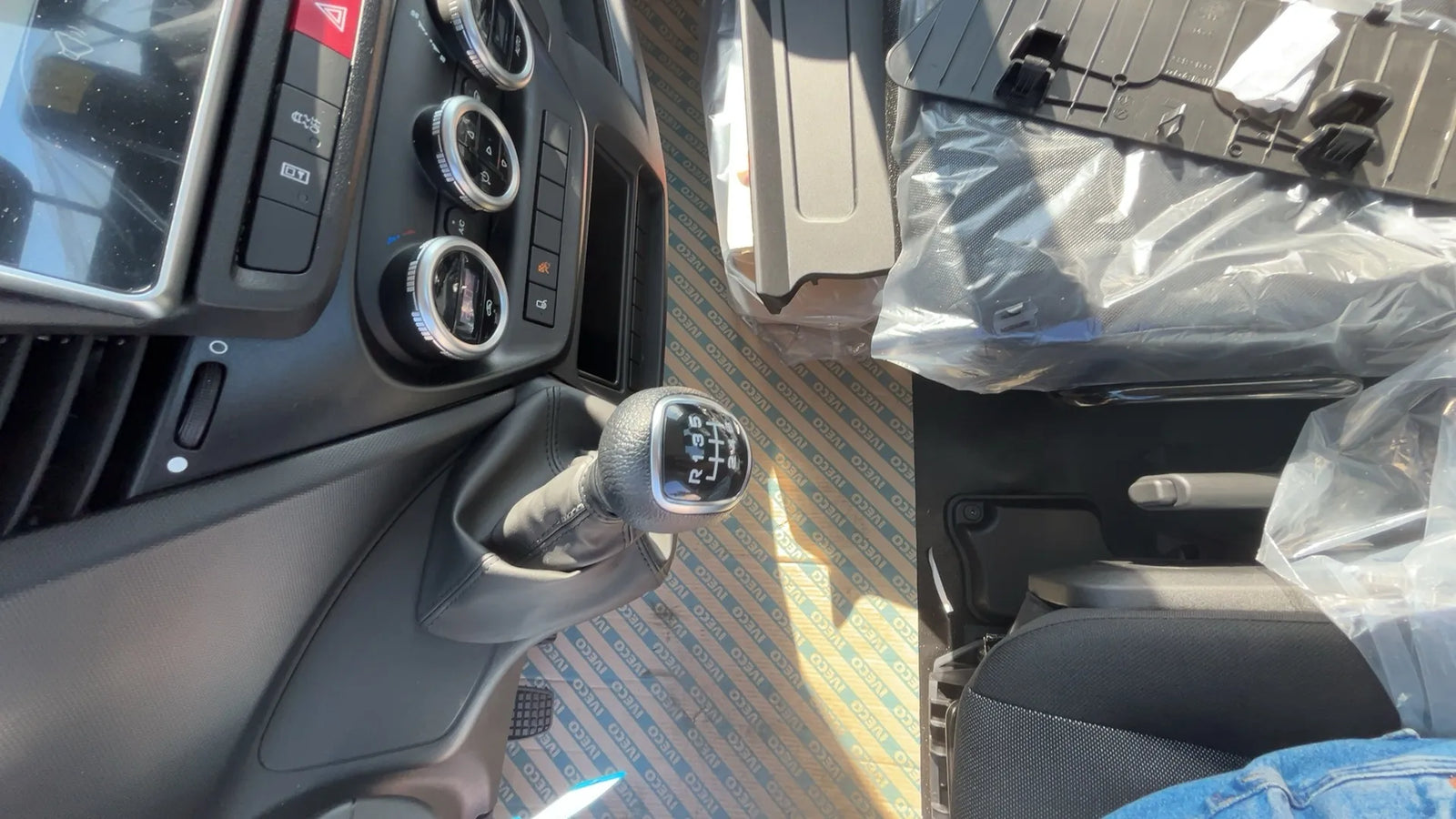 Iveco DAILY Cabinato