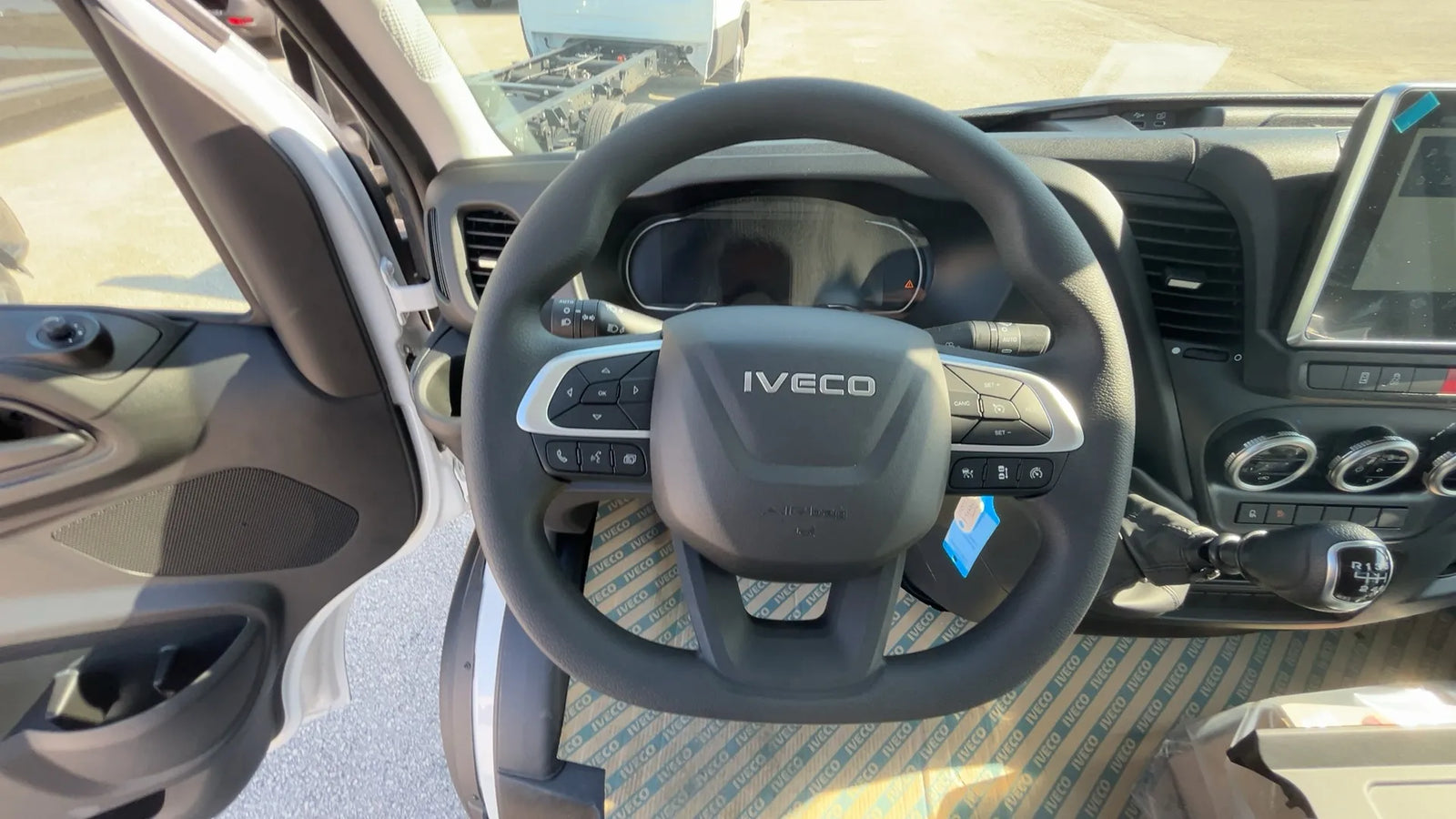 Iveco DAILY Cabinato