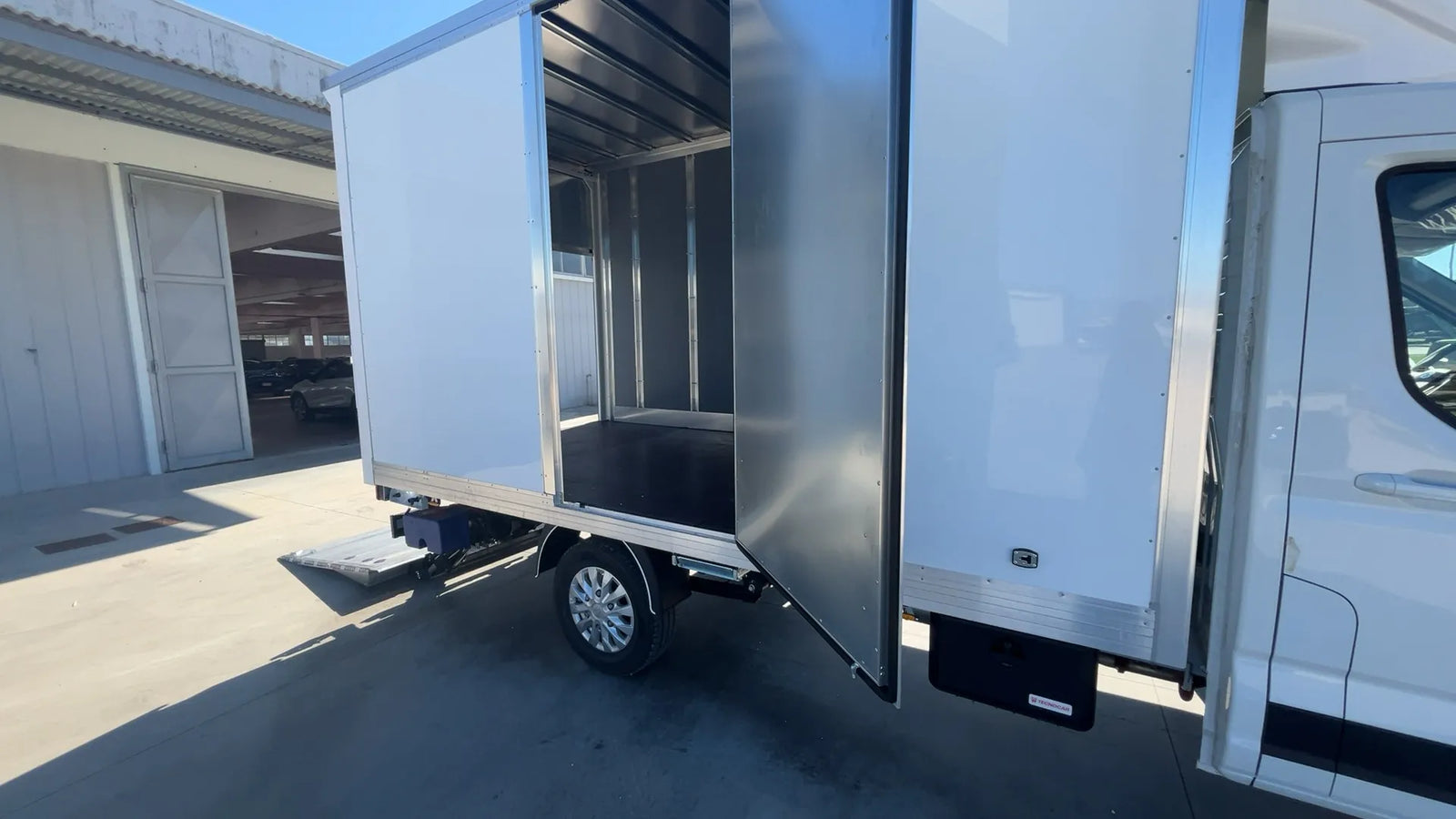Maxus Deliver 9 Allestiti
