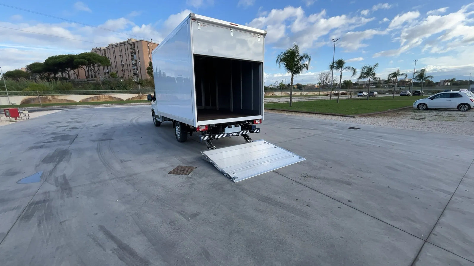 Maxus Deliver 9 Allestiti