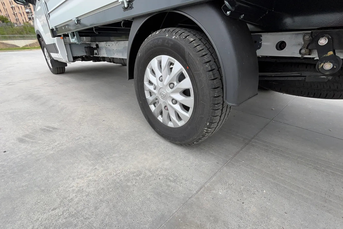 Maxus Deliver 9 Allestiti