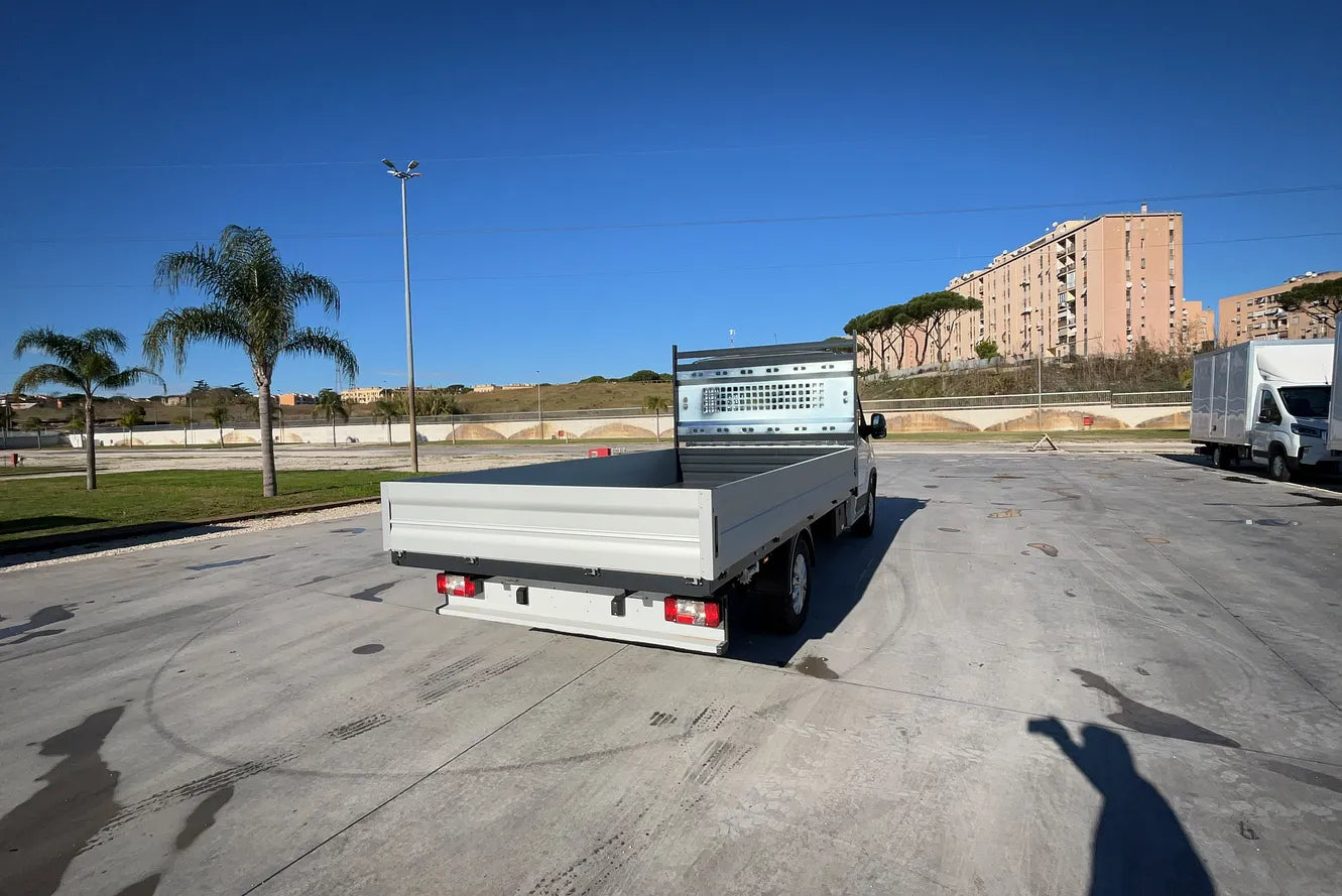 Maxus Deliver 9 Allestiti