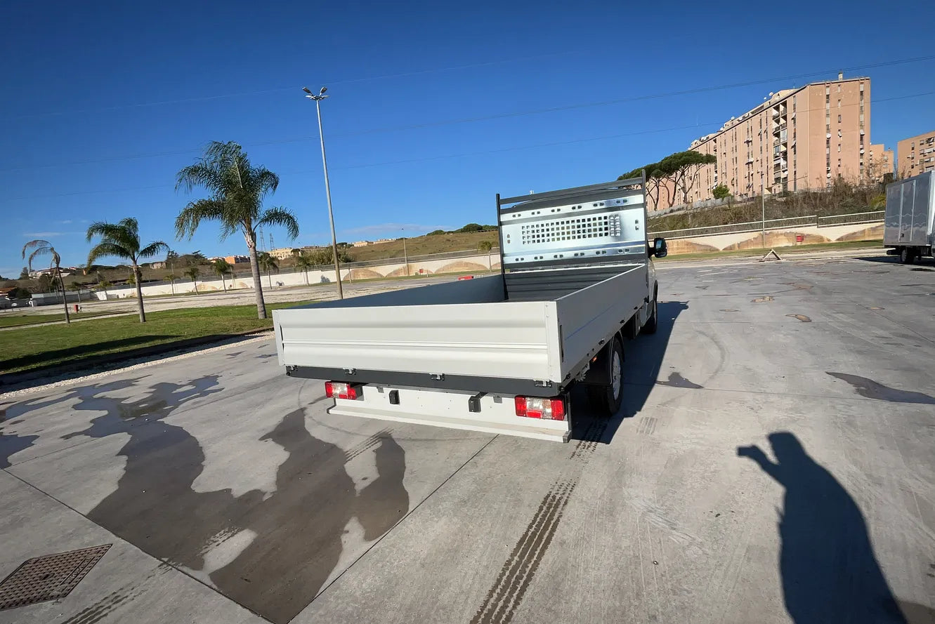 Maxus Deliver 9 Allestiti
