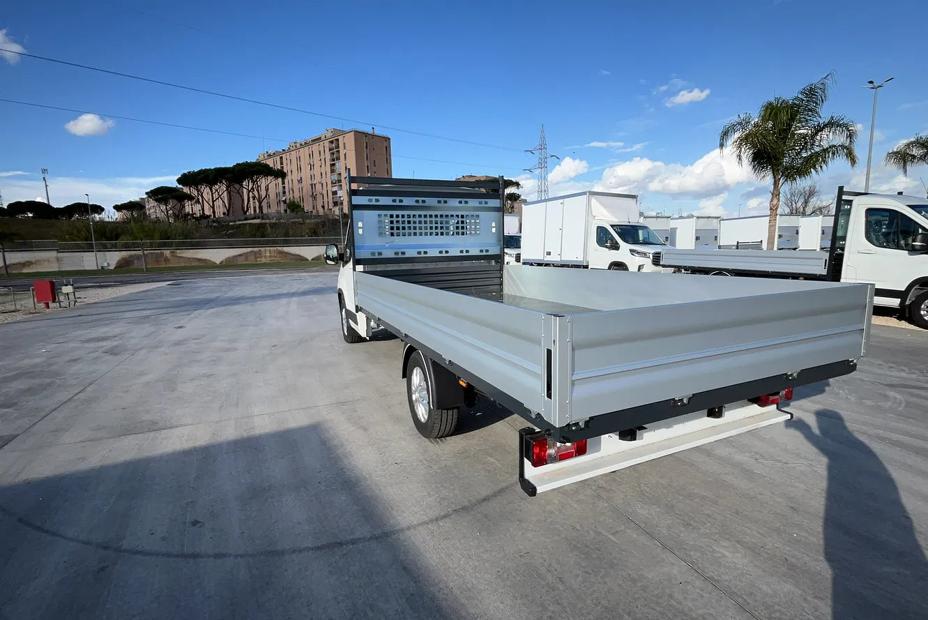 Maxus Deliver 9 Allestiti