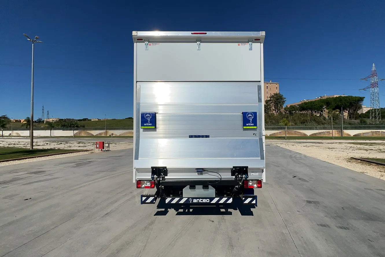 Maxus Deliver 9 Allestiti