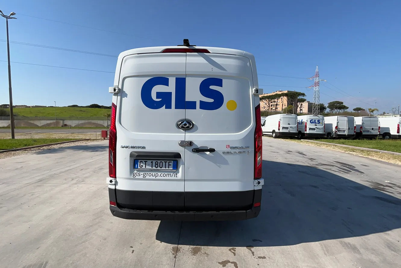 Maxus Deliver 9