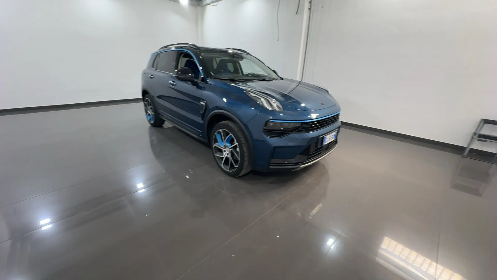 Lynk E Co 01
