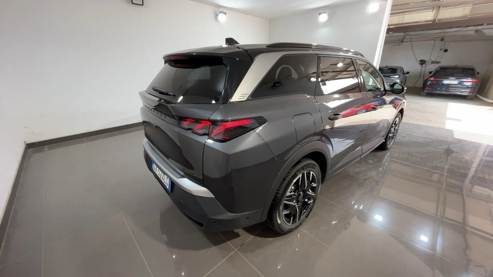 Peugeot 5008
