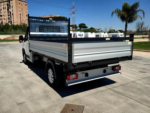 Maxus Deliver 9 Allestiti