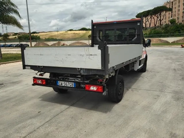 Ford Transit Autocarro