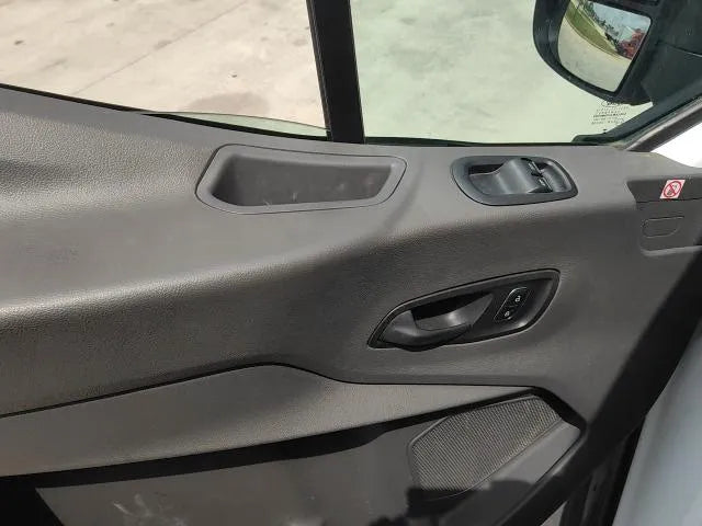Ford Transit Autocarro